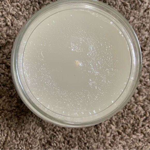 Yankee Candle Black Band "Snow Magic" 14.5 oz - Picture 4 of 5